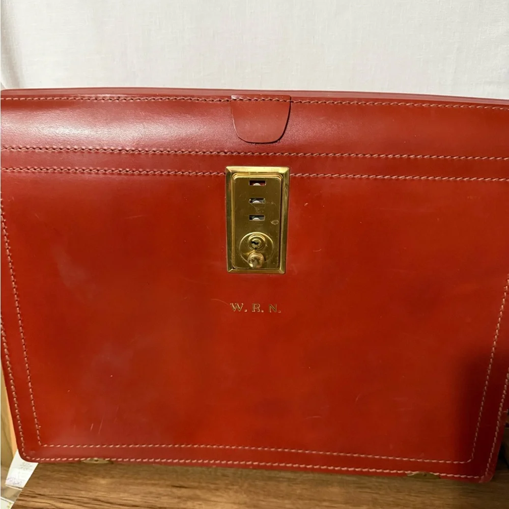 Wear Best Top Grain Cowhide Briefcase